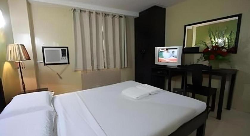 Sampaguita Suites Plaza Garcia Cebu Luaran gambar